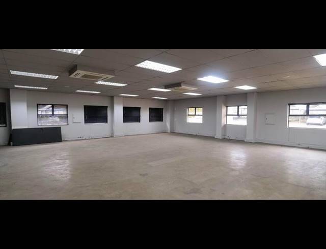 BUSINESS PROPERTY TO RENT IN ERASMUSKLOOF